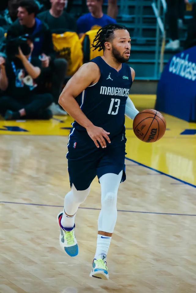 女性在劍擊 女性在劍擊