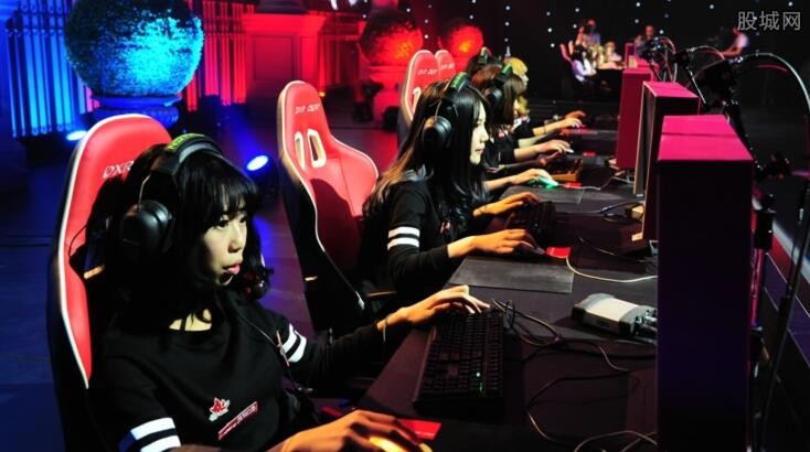 期较长的潜 期较长的潜